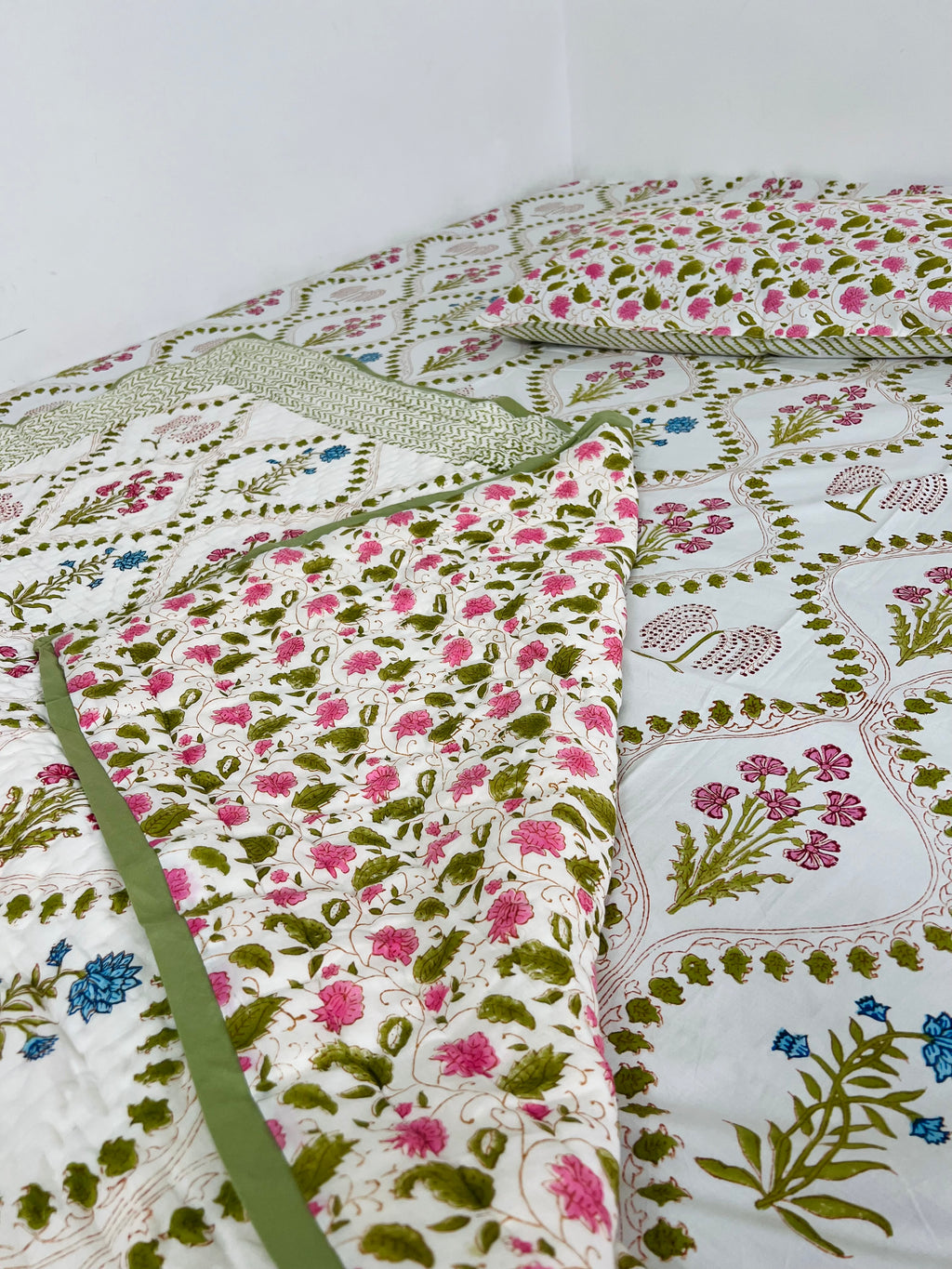 Floral Sage Quilt